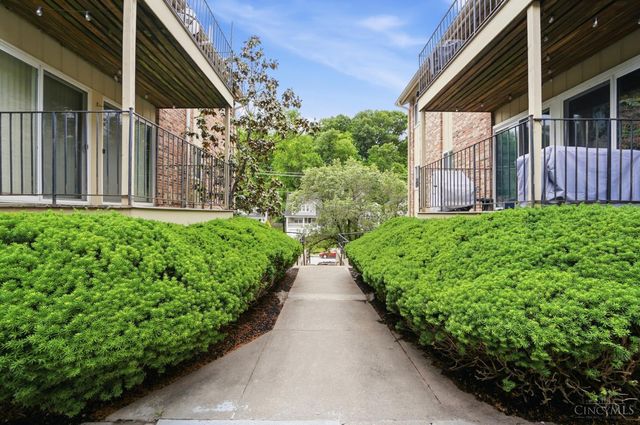 3069 Alpine Terrace, Cincinnati, OH 45208