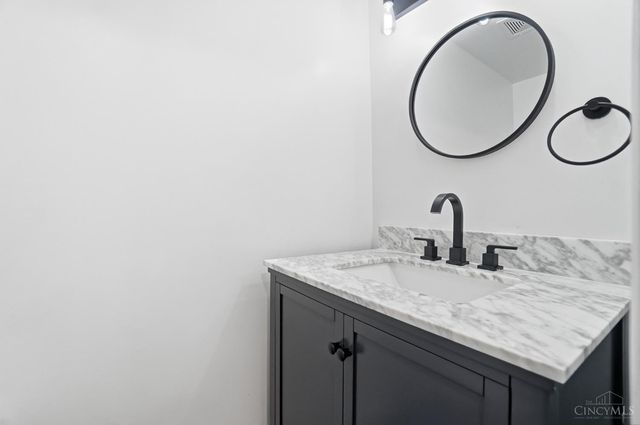 3069 Alpine Terrace, Cincinnati, OH 45208