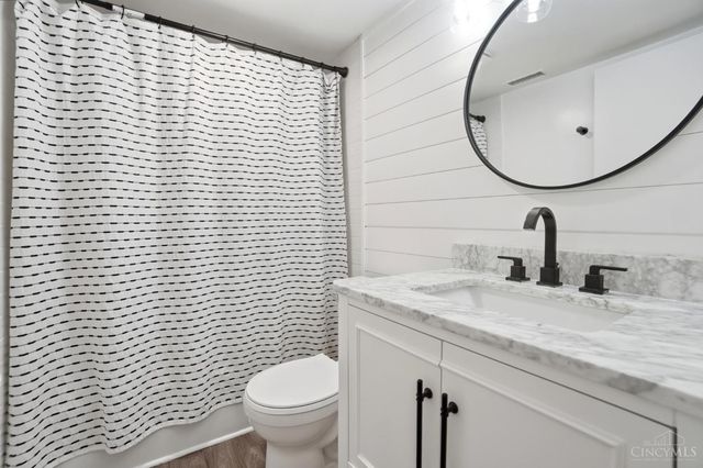 3069 Alpine Terrace, Cincinnati, OH 45208