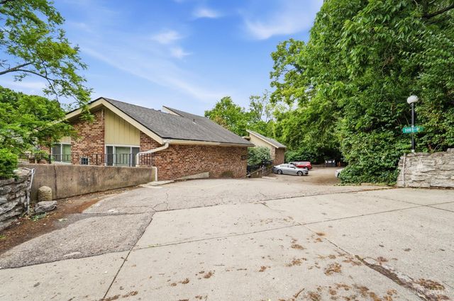 3069 Alpine Terrace, Cincinnati, OH 45208