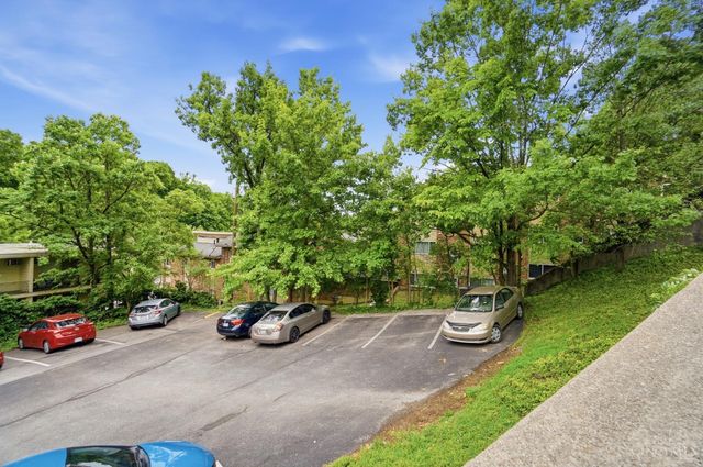 3069 Alpine Terrace, Cincinnati, OH 45208