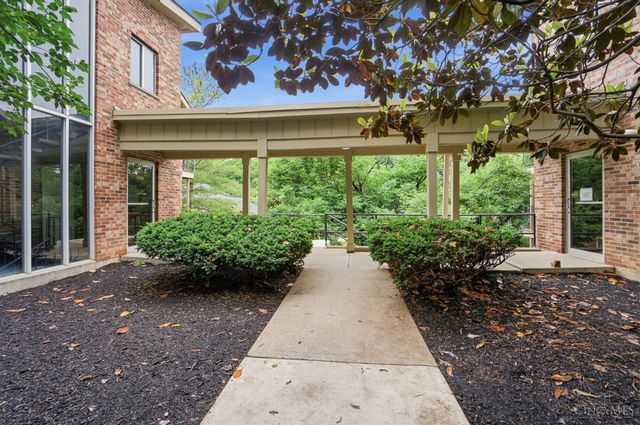 3069 Alpine Terrace, Cincinnati, OH 45208