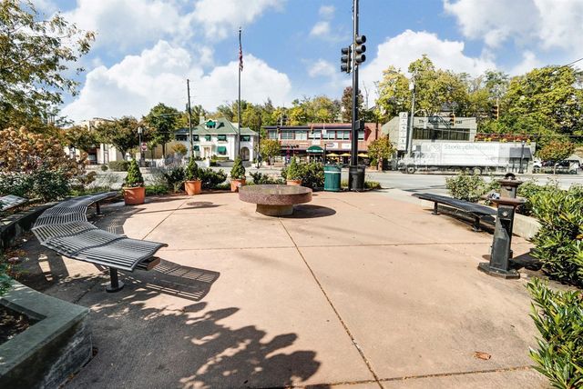 3069 Alpine Terrace, Cincinnati, OH 45208