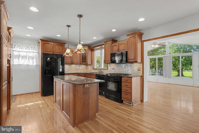 9618 DUNDAWAN RD, Nottingham, MD 21236