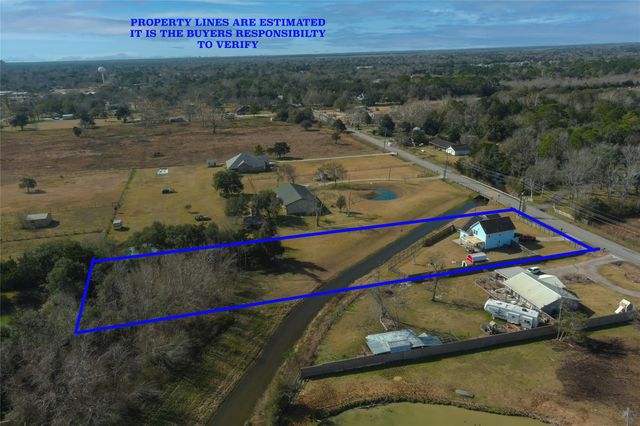 3221 Cemetery Road, Santa Fe, TX 77517