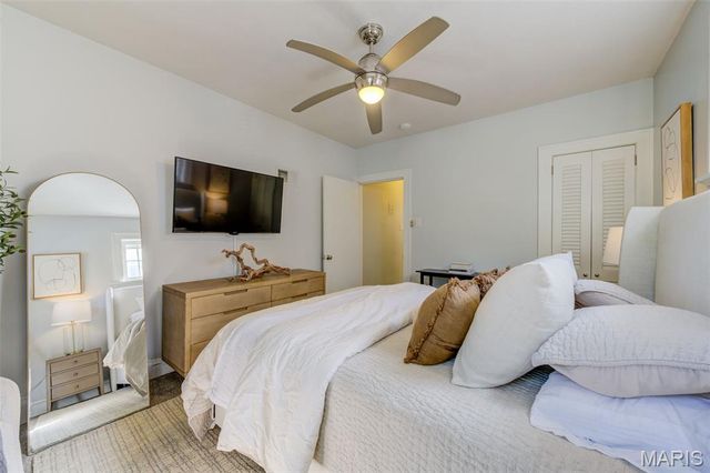 5453 Robert Avenue, St Louis, MO 63109