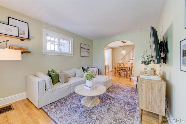 5453 Robert Avenue, St Louis, MO 63109