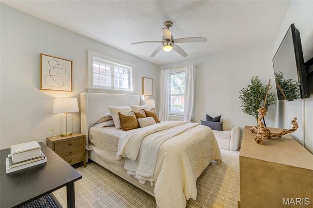 5453 Robert Avenue, St Louis, MO 63109