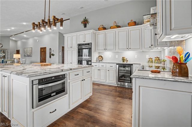 109 Clare Kennedy Drive, Marietta, OH 45750