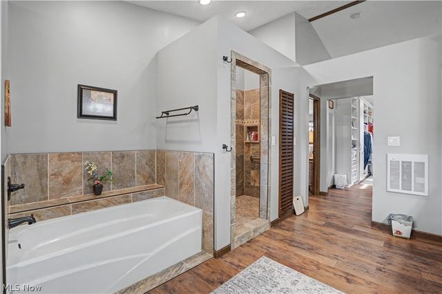 109 Clare Kennedy Drive, Marietta, OH 45750