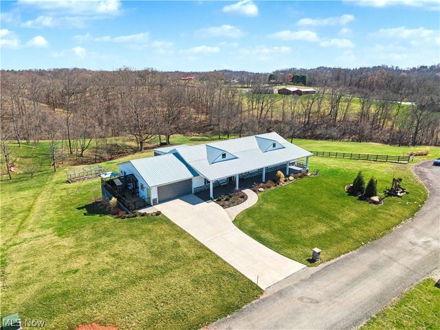 109 Clare Kennedy Drive, Marietta, OH 45750