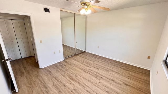 3511 Village Boulevard Unit 206, West Palm Beach, FL 33409