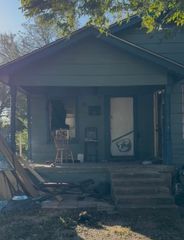 1718 Presidio Avenue, Dallas, TX 75216