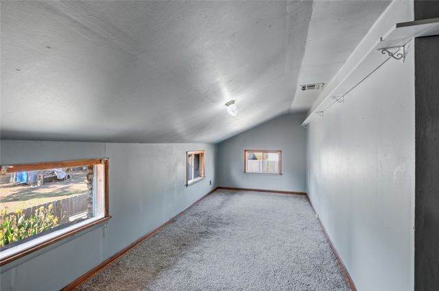 1217 N Oklahoma Avenue, Claremore, OK 74017