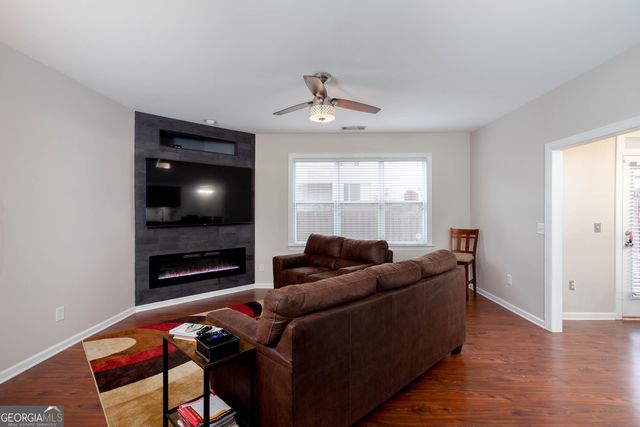 1545 Reel Lake Drive SW 304, Atlanta, GA 30331