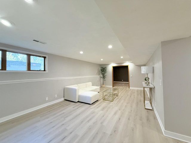 3927 Southwyck Court, Janesville, WI 53546