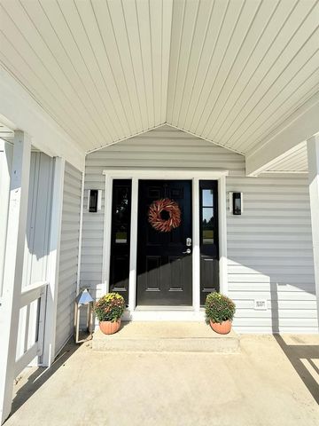 3927 Southwyck Court, Janesville, WI 53546