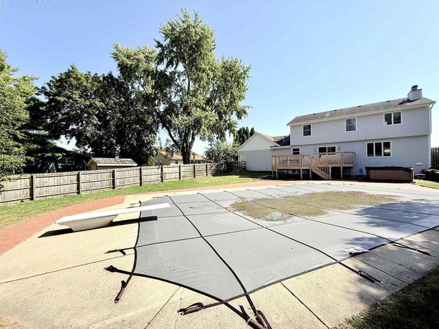 3927 Southwyck Court, Janesville, WI 53546