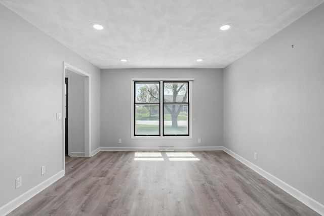 3927 Southwyck Court, Janesville, WI 53546