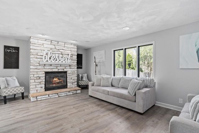 3927 Southwyck Court, Janesville, WI 53546