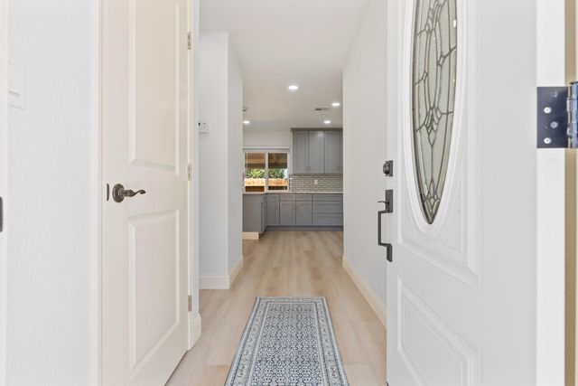 403 Kerr Ave, Modesto, CA 95354