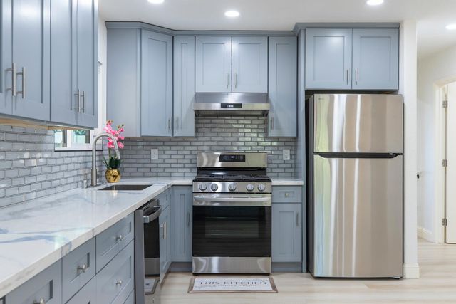 403 Kerr Ave, Modesto, CA 95354