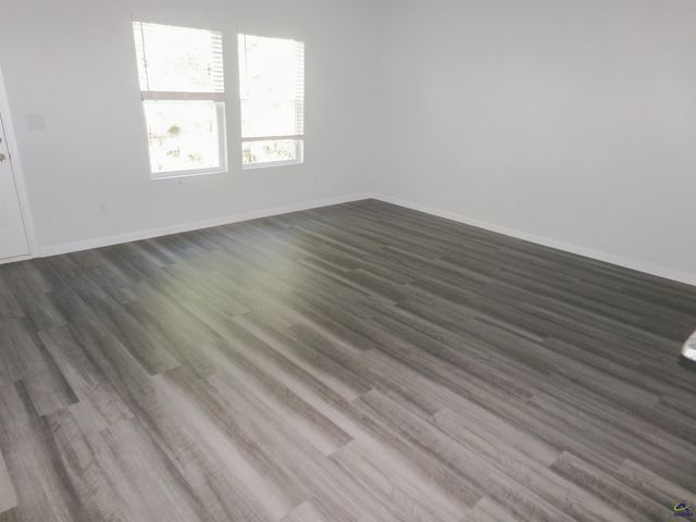 404 NW Oakwood Drive, Milledgeville, GA 31061