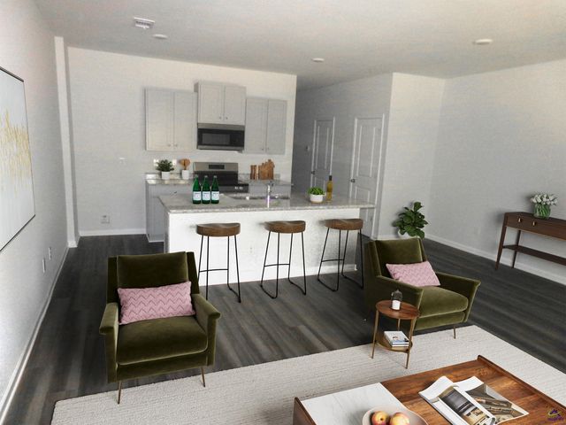 404 NW Oakwood Drive, Milledgeville, GA 31061