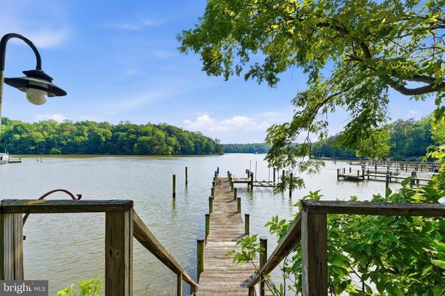 924 CHART CT, Lusby, MD 20657