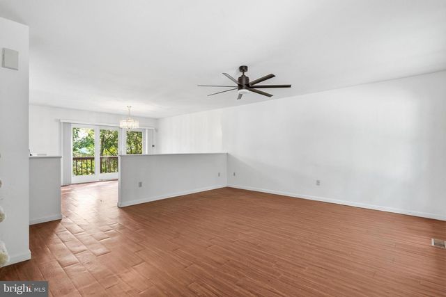 924 CHART CT, Lusby, MD 20657