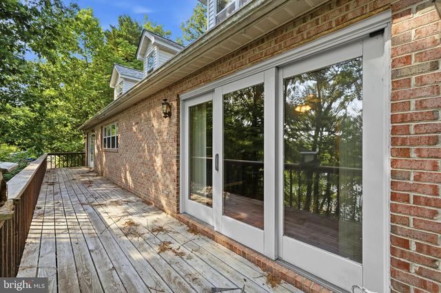 924 CHART CT, Lusby, MD 20657