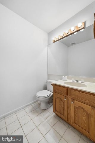 924 CHART CT, Lusby, MD 20657