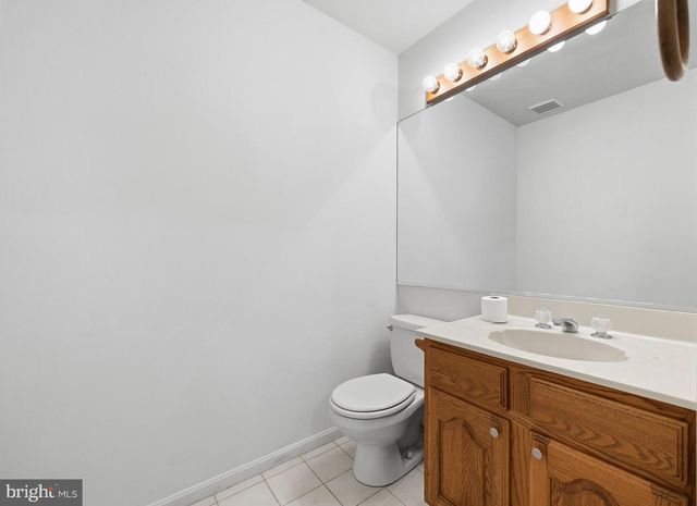 924 CHART CT, Lusby, MD 20657