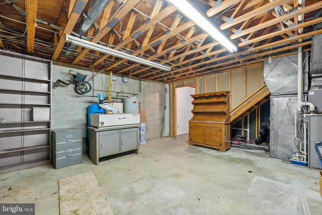 924 CHART CT, Lusby, MD 20657
