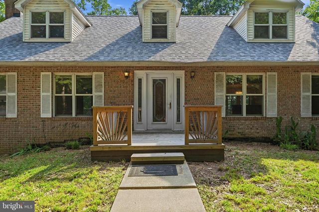 924 CHART CT, Lusby, MD 20657