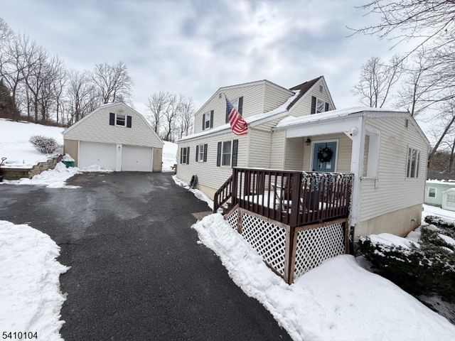 3 Learn Rd, Knowlton Twp., NJ 07832