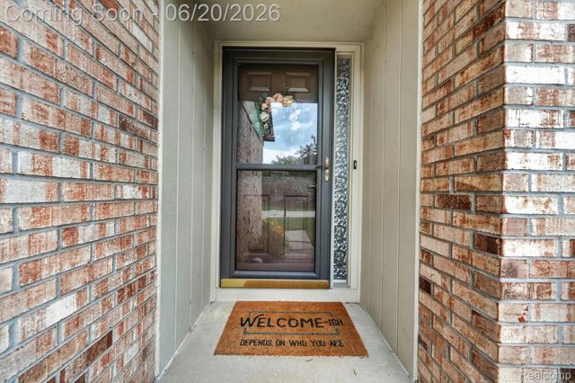 15905 New Bedford Drive 334, Clinton Charter Township, MI 48038