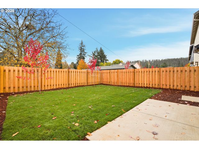 14722 Se POWELL Blvd, Portland, OR 97236