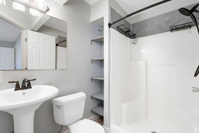 2805 W 2935 S, West Valley City, UT 84119