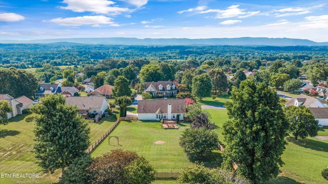 3621 Touchstone Drive, Maryville, TN 37801