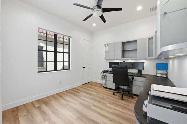 6983 Antinori Lane, Boynton Beach, FL 33437