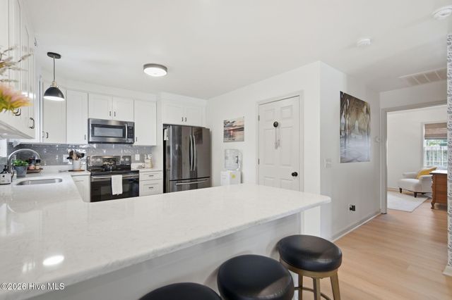 101 NW 11th Street, Oak Island, NC 28465