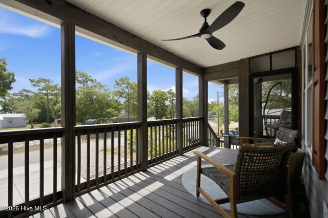 101 NW 11th Street, Oak Island, NC 28465