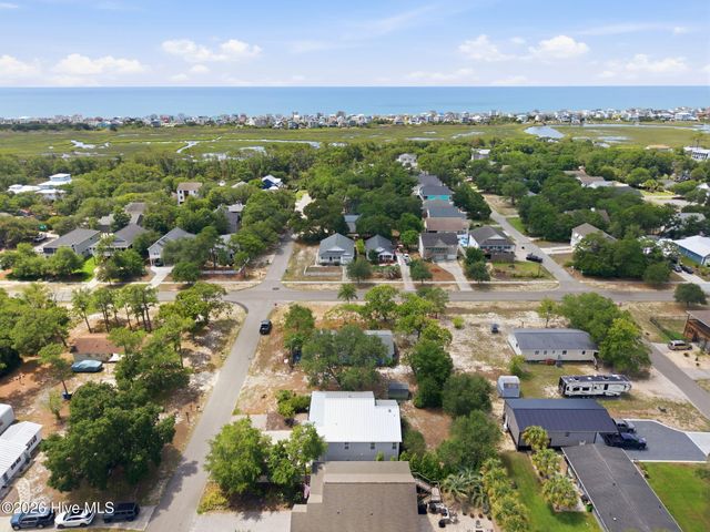 101 NW 11th Street, Oak Island, NC 28465