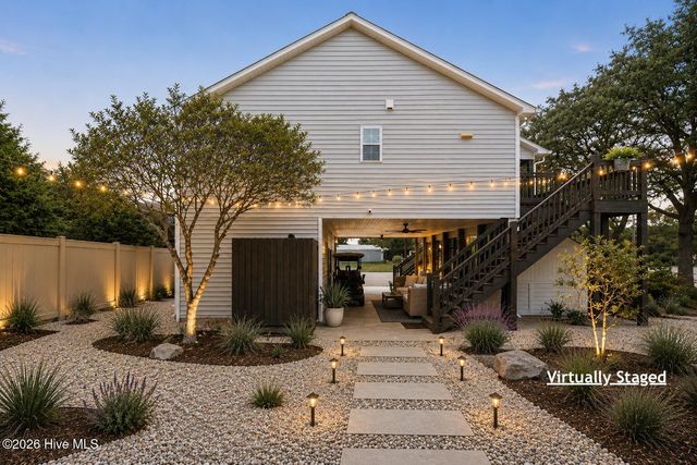 101 NW 11th Street, Oak Island, NC 28465