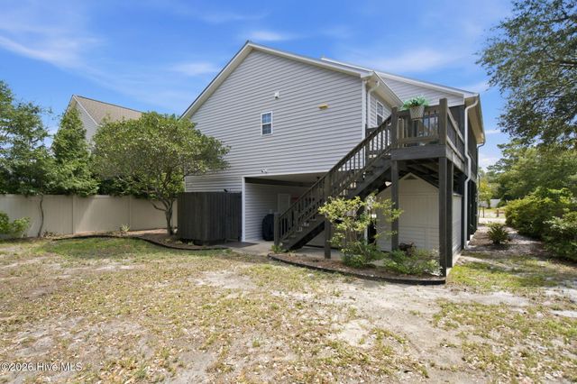 101 NW 11th Street, Oak Island, NC 28465