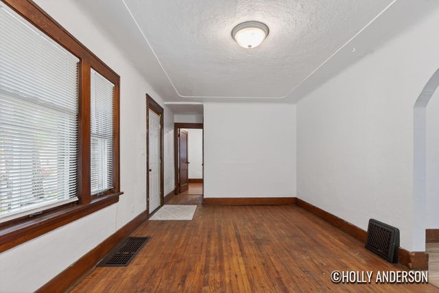 3012 9th Street, Muskegon Heights City, MI 49444