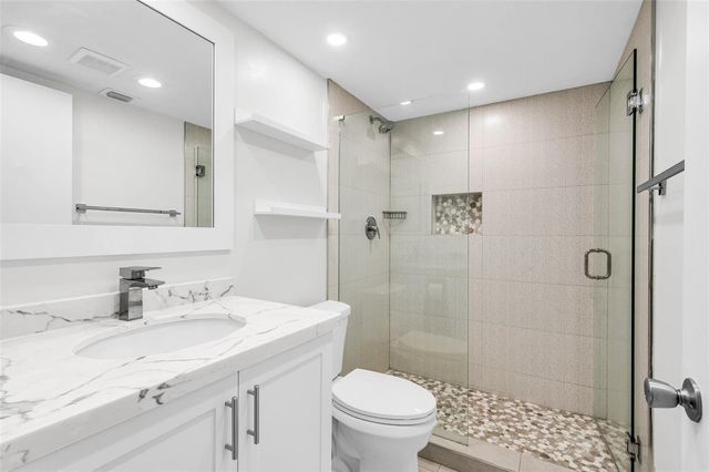 1703 Andros Isle G4, Coconut Creek, FL 33066