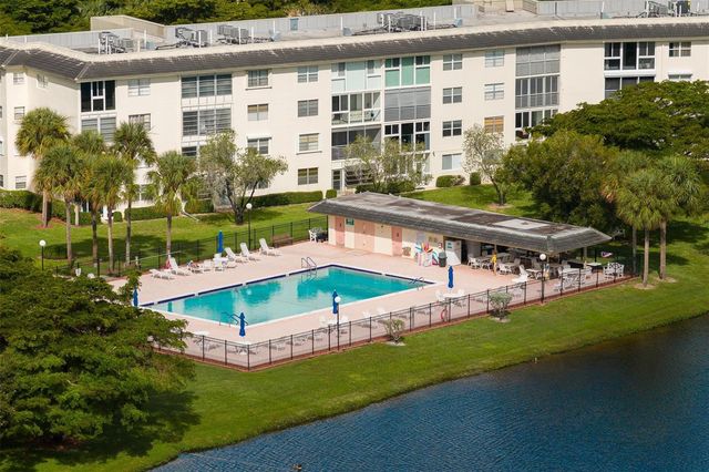 1703 Andros Isle G4, Coconut Creek, FL 33066