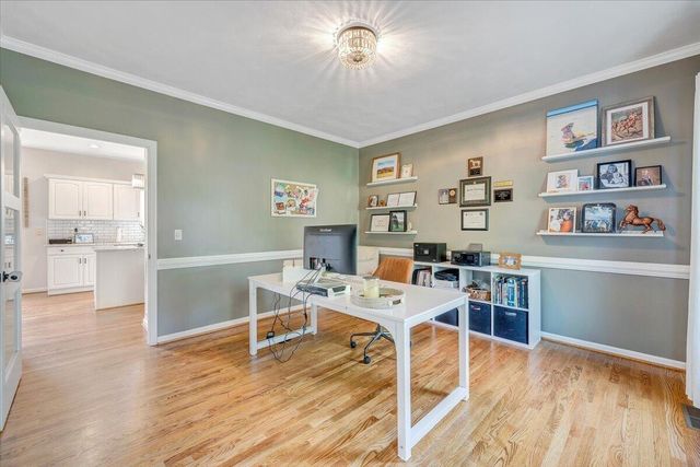 2932 W Club DR, Salem, VA 24153
